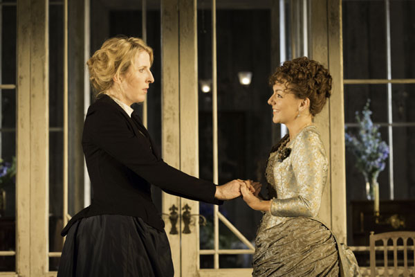 Hedda Gabler at The Old Vic (c) Johan Persson