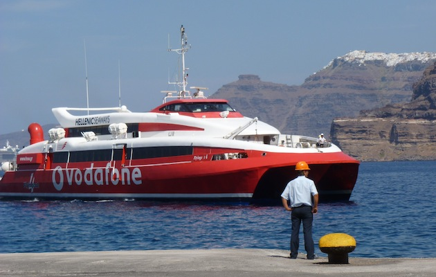 Mykonos ferry use