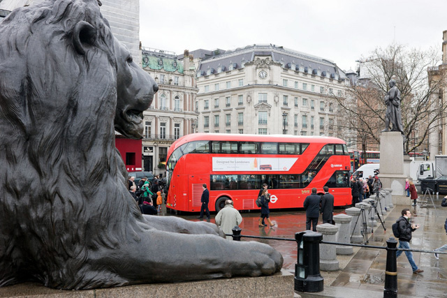 heatherwick-bus1