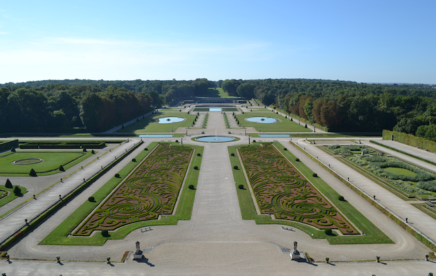 Vaux le Vicomte garden