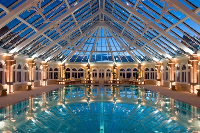 Skibo pool Interior