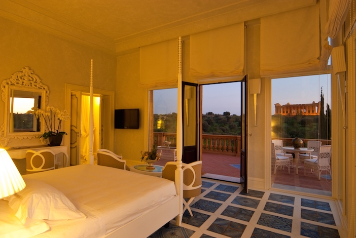 Siciliy Villa Athena suite