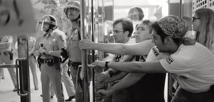 Catherine Opie: To Be Seen